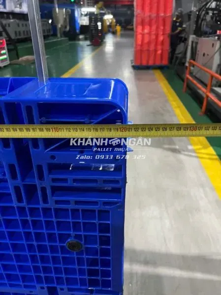 Pallet nhựa 1210 – 2 mặt liền khối kt1200x1000x130mm