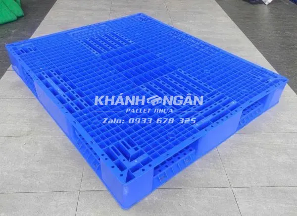 Pallet nhựa hai mặt mới kích thước 1100x1300x150mm