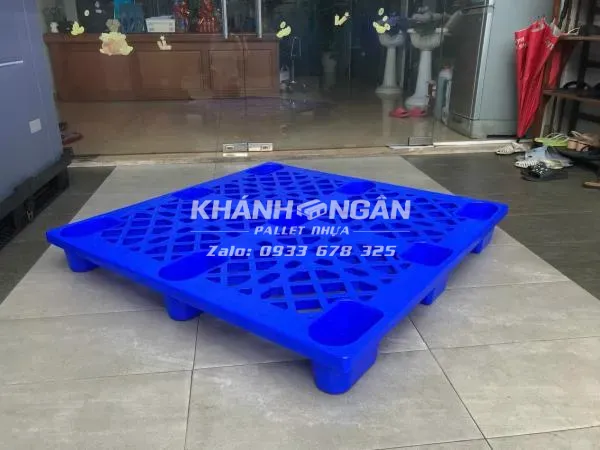 Pallet nhựa chân cốc mới kích thước 1200x1200x140mm
