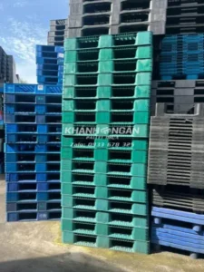 Pallet nhựa cũ kích thước 1100x1100x150mm