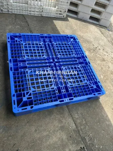 Pallet nhựa cũ kích thước 1100x1100x150mm