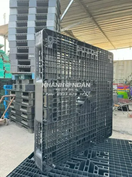 Pallet nhựa cũ hai mặt kt 1100x1100x120mm