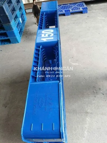 Pallet nhựa cũ kích thước 1200x1000x150mm