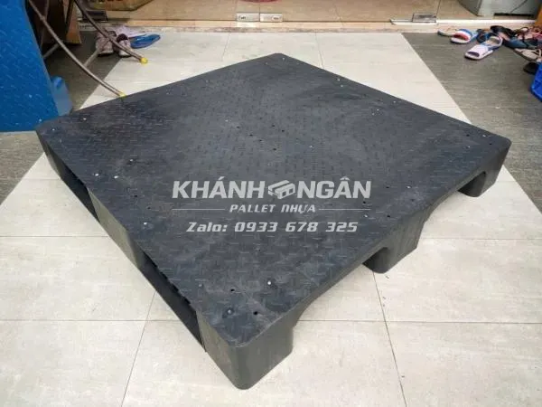Pallet nhựa mới kích thước 1200x1200x165mm