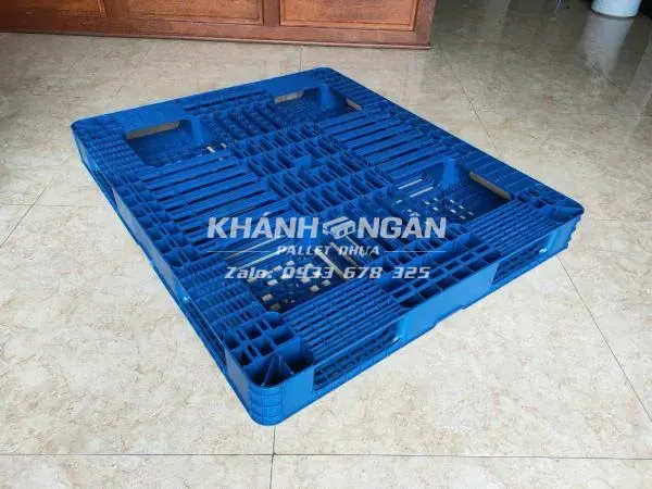 Pallet nhựa mới kích thước 1100x1300x130mm