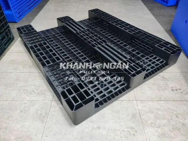 Pallet nhựa mới kích thước 1200x1000x150mm ba chân suốt