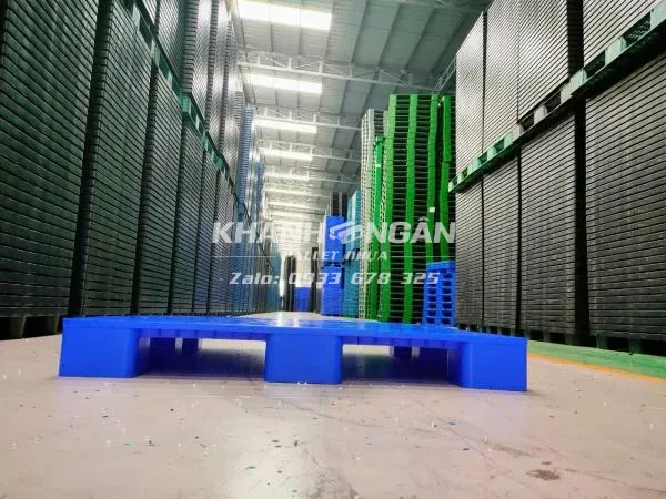 Pallet nhựa mới kích thước 1200x1000x140mm mặt bít