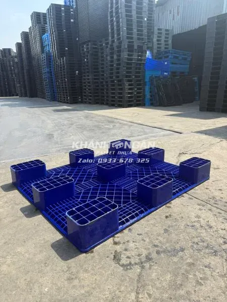 Pallet nhựa cũ nguyên sinh hiệp thành